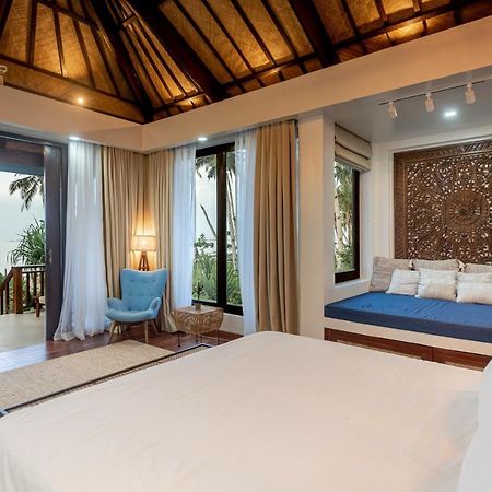 Villa Juan - A Beach Front Villa In General Luna Siargao Buitenkant foto